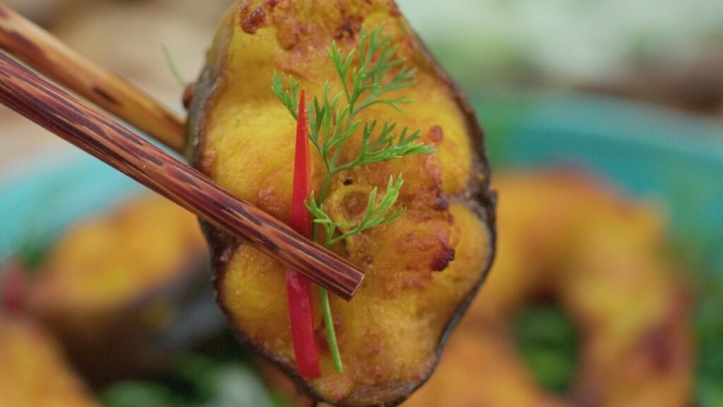 Cá lăng nướng muối ớt